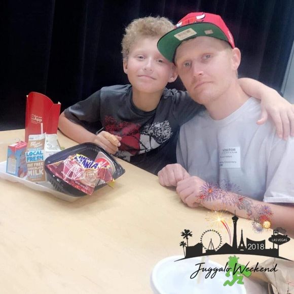 Meet your Posher, Robbie - Picture 1 of 1